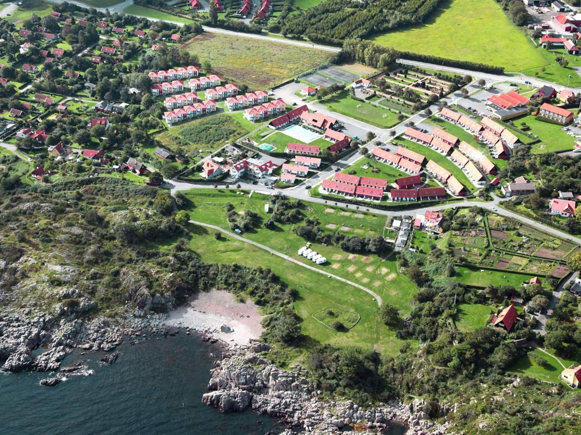 5 Person Holiday Home On A Holiday Park In Gudhjem Esterno foto